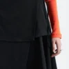 Falda midi cruzada asimétrica
