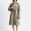 Gabardina de lana con cinturón