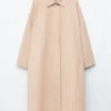 Gabardina oversize a rayas