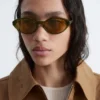 Gafas de sol de montura ovalada