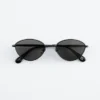 Gafas de sol ovaladas con montura de alambre