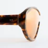 Gafas de sol ovaladas de acetato