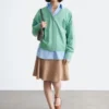 Jersey de lana merina con cuello en V
