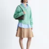 Jersey de lana merina con cuello en V
