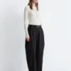 Jersey de lana merina con media tapeta