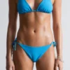 La mejor combinación: Braguitas de bikini con lazos laterales