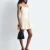 Minivestido con corsé y falda de burbujas