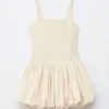 Minivestido con corsé y falda de burbujas