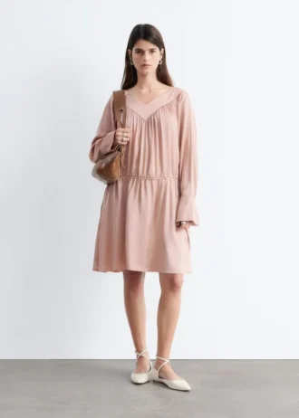 Minivestido con cuello en V y cordón
