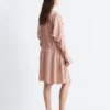 Minivestido con cuello en V y cordón