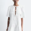 Minivestido con peplum