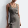 Minivestido liso de satén
