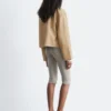 Pantalones capri ajustados