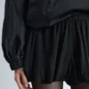 Pantalones cortos elásticos con volantes