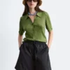 Pantalones cortos hasta la rodilla con cordón