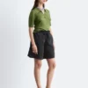 Pantalones cortos hasta la rodilla con cordón