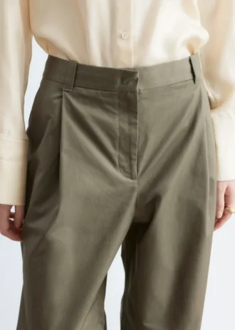 Pantalones de algodón con pliegues