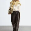 Pantalones de lana con pliegues marcados