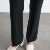 Pantalones de lana de corte recto