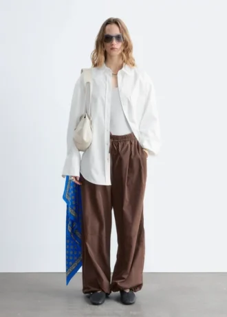 Pantalones de pierna ancha con cordón