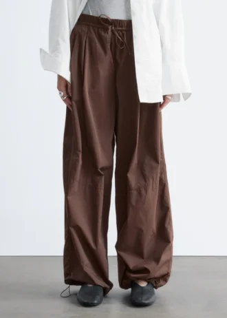 Pantalones de pierna ancha con cordón