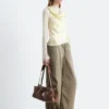 Pantalones tipo paracaídas