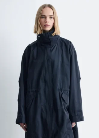 Parka con cordón