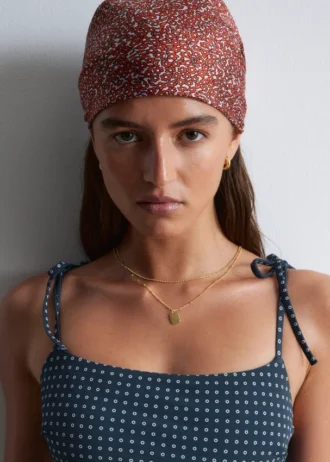 Pañuelo de seda estampado