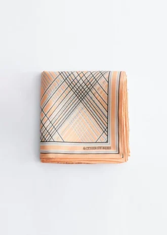 Pañuelo de seda estampado