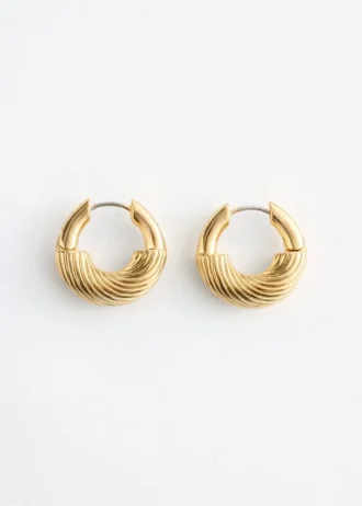 Pendientes de aro con relieve