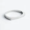 Pulsera tipo brazalete angular