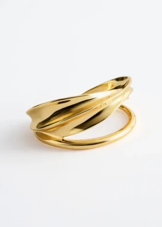 Pulsera tipo brazalete escultural