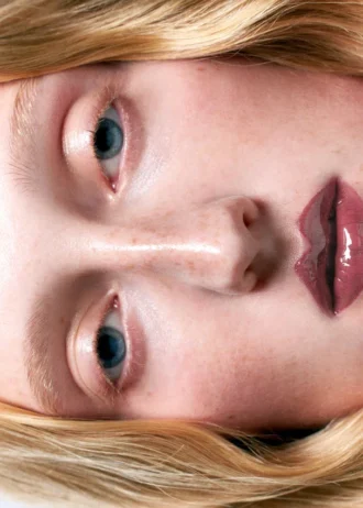 Rosy Clue Color de labios satinado