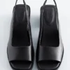 Sandalias con talón abierto de piel napa