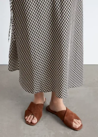 Sandalias cruzadas