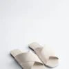 Sandalias cruzadas