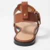 Sandalias de cuero con correa al tobillo
