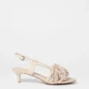 Sandalias de cuero con flecos