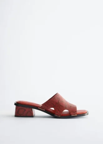 Sandalias de cuero con tacón grueso