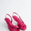 Sandalias de cuero con tiras
