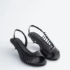Sandalias de cuero con tiras