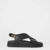 Sandalias de cuero entrecruzadas