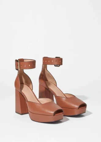 Sandalias de tacón con plataforma de cuero