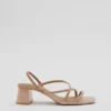 Sandalias de tacón grueso con tiras