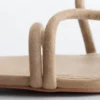 Sandalias de tacón grueso con tiras