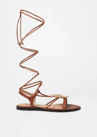 Sandalias de tiras con adornos