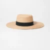 Sombrero de paja de rafia con ribete de grosgrain