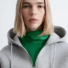 Sudadera corta con capucha y cremallera de neopreno