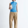 Top con cuello alto fruncido