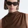 Top con cuello alto fruncido